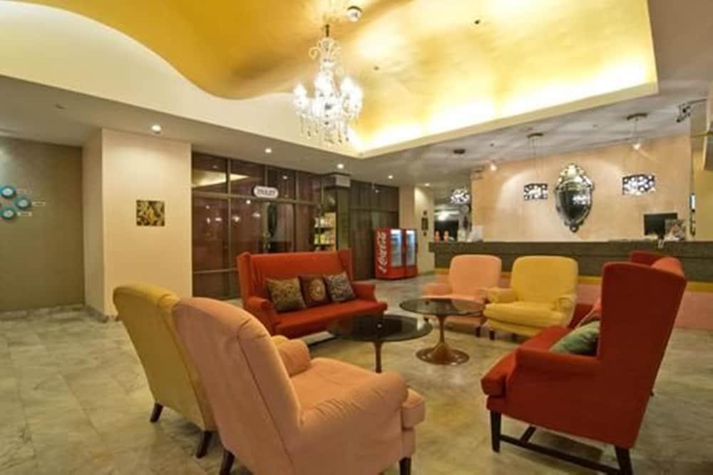 Bella Villa Metro Pattaya Dış mekan fotoğraf